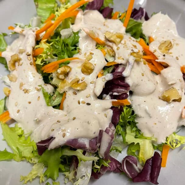 Carrot salad with tofu dressing